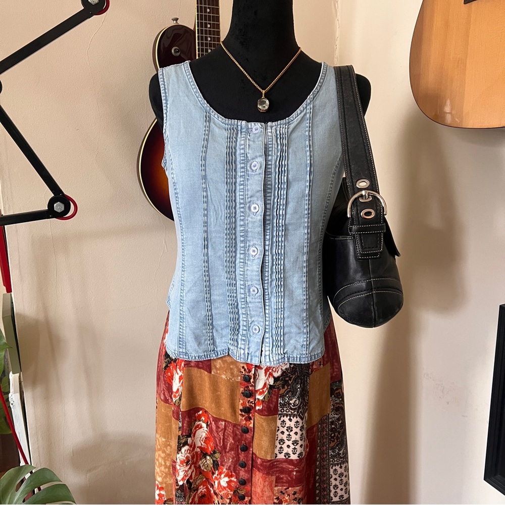 Vtg 90s Emma & James Petites Sleeveless Pintuck Denim Blouse - Size Petite 4